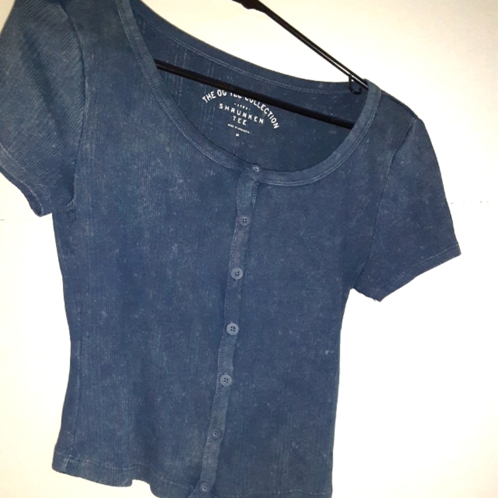 WOMEN'S Medium Shrunken Tee from THE OG COLLECTION BLUE KNIT